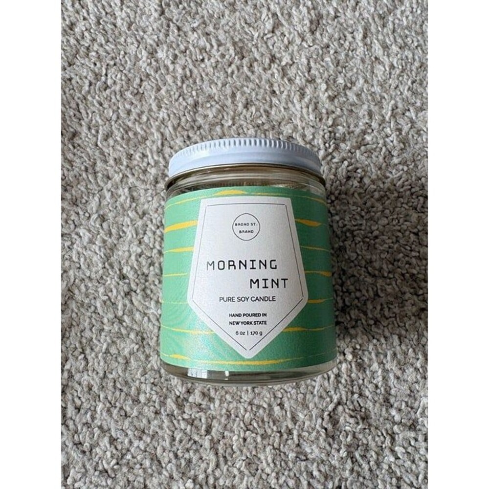 Broad St. Brand by KOBO Morning Mint Candle -- NEW